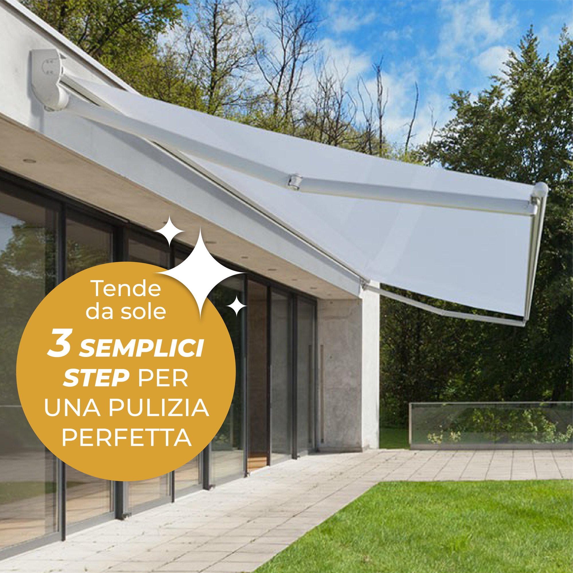 Tenda da sole bianca a bracci su una villa moderna con giardino, con il bollino “Tende da sole: 3 semplici step per una pulizia perfetta”