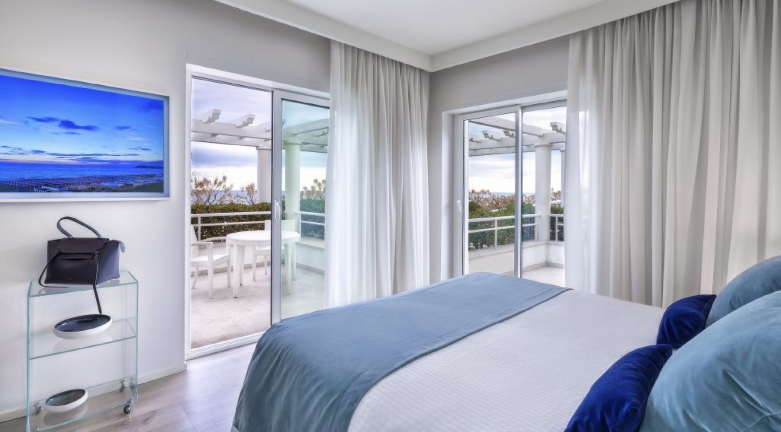 Hotel Atlantic: camere e sala, foto 1 di 7